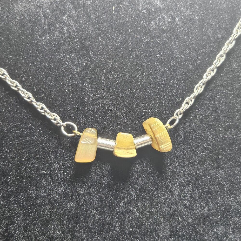Silver Tone Twisted Chain With Tiger's Eye Necklace 18"